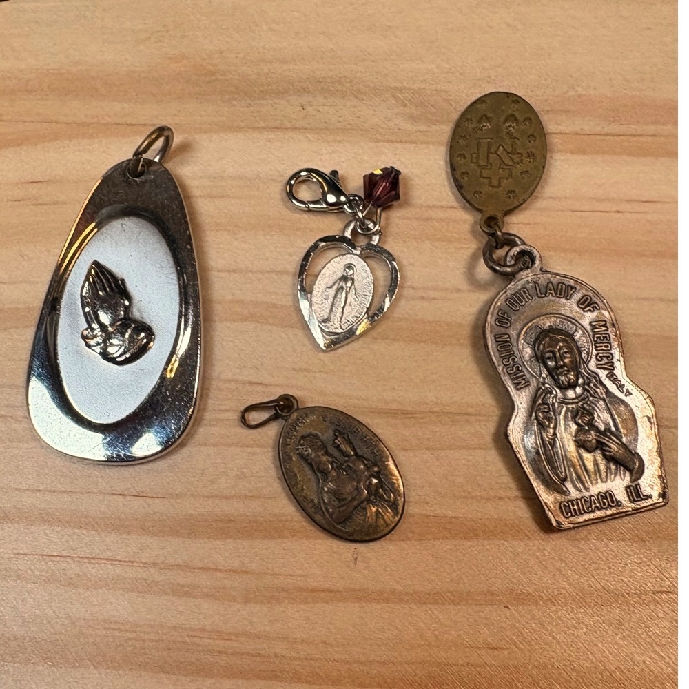 Coventry Religious Pendants Charms Women OS Multi Good Serenity Prayer Chicago